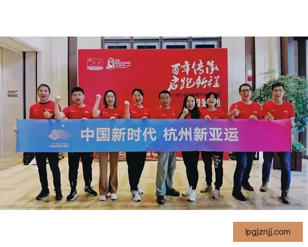 “破浪夫妻”合摘四金牌 盘点杭州亚运的夫妻档